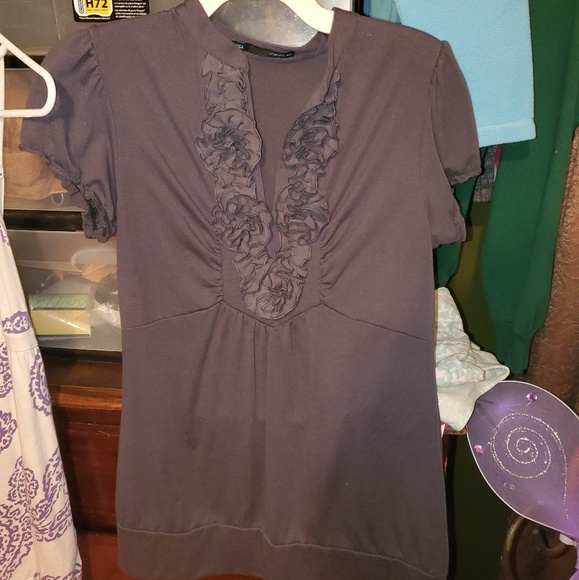 Top - Picture 1 of 2